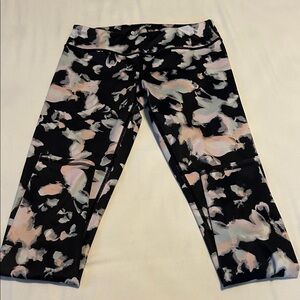 Zella Kids Black and Pink Patterned Leggings